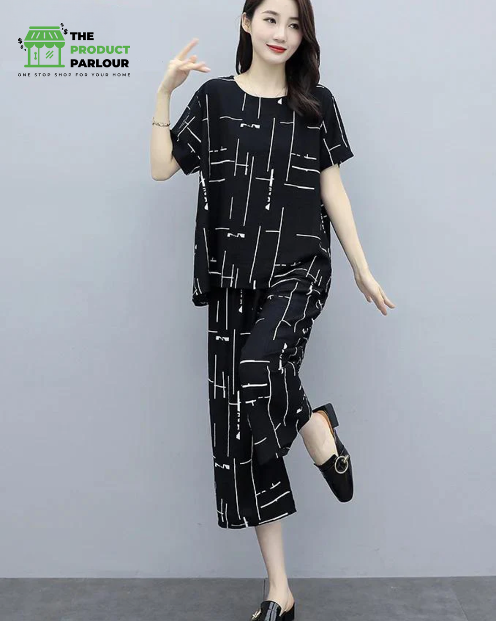 Black Printed Capri Night Suit – Soft Cotton Sleepwear