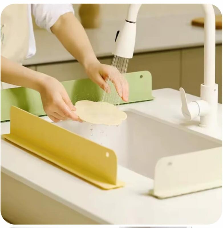 Sink Splash Guard with Suction – Big Size