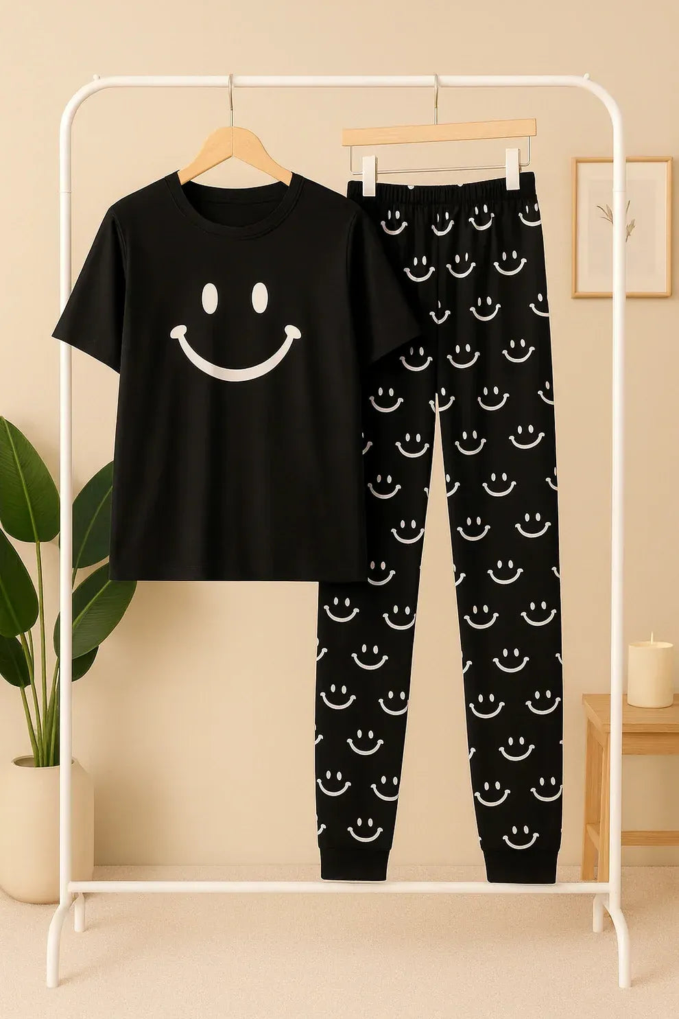 Black Smiley Printed Night Suit – Soft Comfortable Sleepwear
